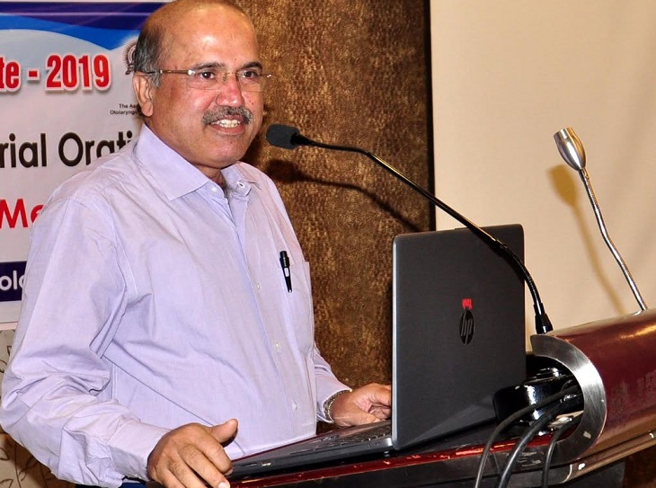 अस्पतालों को उद्योग का दर्जा देने की नीति में संशोधन की मांग करते डॉ. राकेश गुप्ता