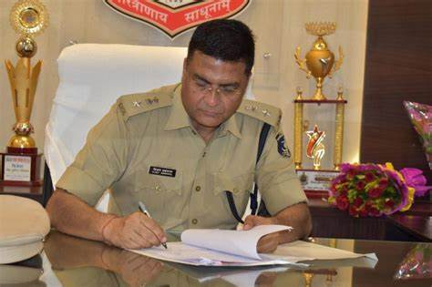 दुर्ग पुलिस महकमे में पुलिसकर्मियों के तबादले 