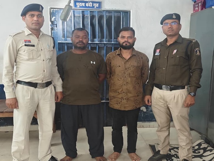 दुर्ग में क्रिकेट मैच के दौरान ऑनलाइन सट्टा रैकेट पकड़ा गया