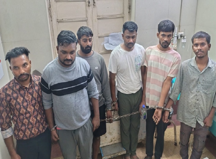 दुर्ग पुलिस ने नशे के सौदागरों के गिरोह का भंडाफोड़ किया। 