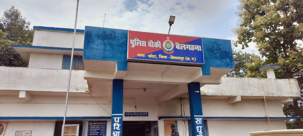 पति-पत्नी का घर में मिला शव