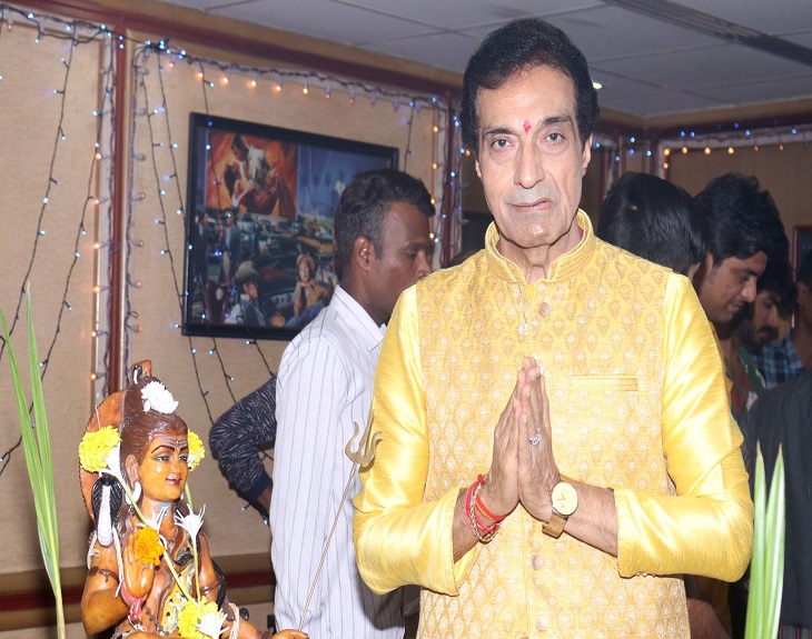 अभिनेता और फेमस प्रोड्यूसर डायरेक्टर धीरज कुमार का निधन 