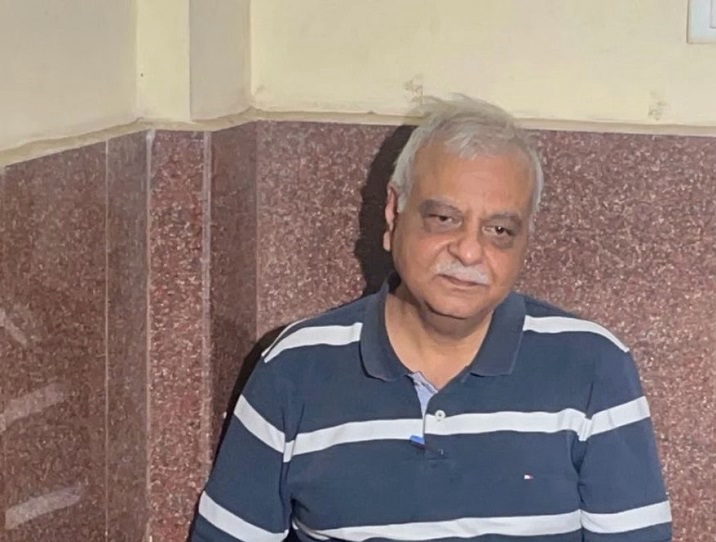  रिटायर्ड IAS आलोक शुक्ला ED की विशेष अदालत में सरेंडर पहुंचें थे।