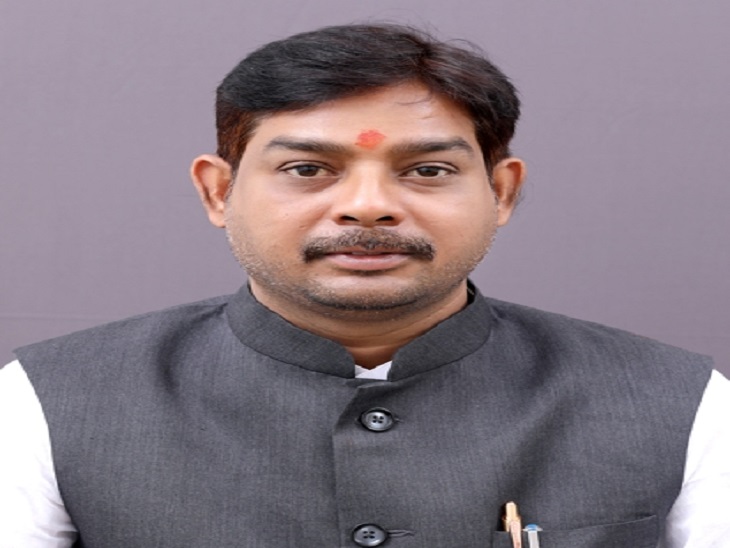 जैजैपुर विधानसभा के कांग्रेस विधायक बालेश्वर साहू गिरफ्तार, गबन के मामले में कोर्ट ने  दिया आदेश