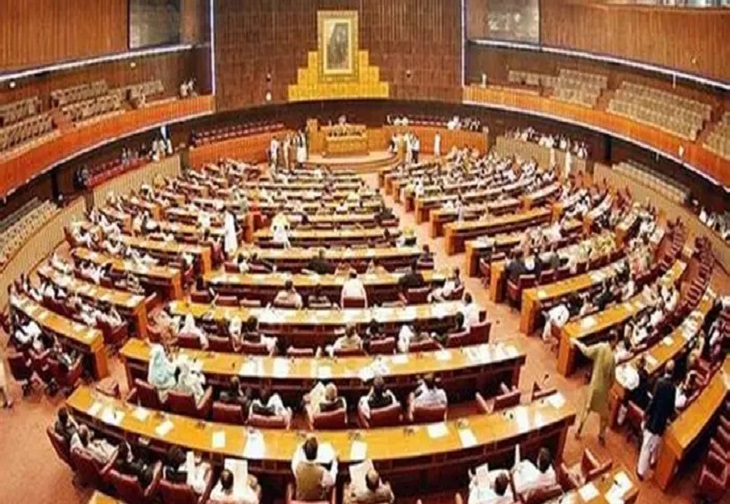 वर्ष 2026 में छत्तीसगढ़ की राज्यसभा की 2 सीटें रिक्त हो रही है।