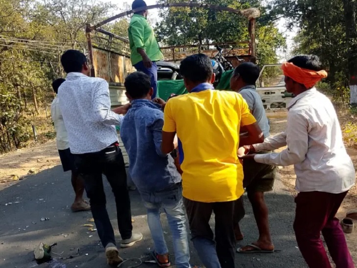 केल्हारी-जनकपुर मार्ग सड़क हादसा, तीन युवको की मौत